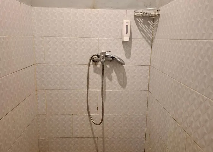Tara Hostel *